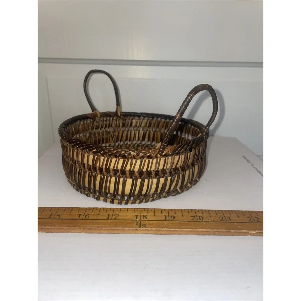 Lovely Wood Handled Woven 7